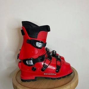 Scarpa Shoes | New Scarpa Redblack Ski Boots | Color: Black/Red | Size: 8 | Shayehastings's Closet